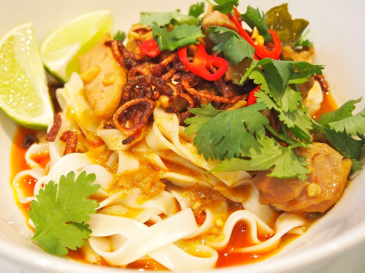 Khao Soi - Noodles with Rich Chicken Curry Sauce