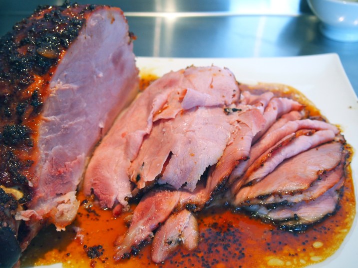 Baked & Glazed Christmas Ham