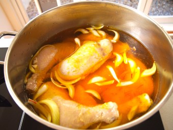 Saffron Poached Chicken for Shirin Polow