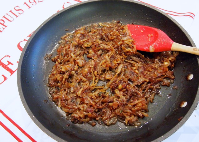 Perfect Caramelised Onions for Pissaladiere
