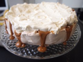 Banoffee Pavlova
