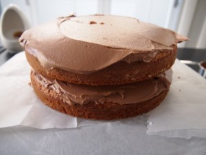 How to Frost a Layer Cake