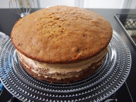 English Coffee & Walnut Cake