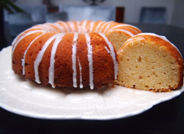 The Perfect Cake for a Cup of Tea - Yogurt Cardamom Cake