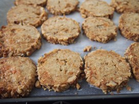 Barefoot Contessa - Blue Cheese & Walnut Crackers