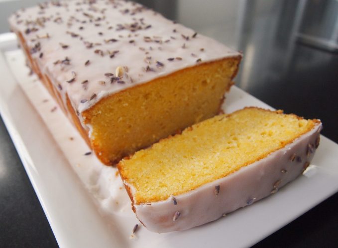 Best Ever Lemon Drizzle Cake